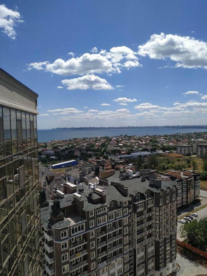 Sunny View Apartment Odessa Exterior photo